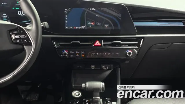 Kia Niro The All New Niro — Фото автомобиля 12