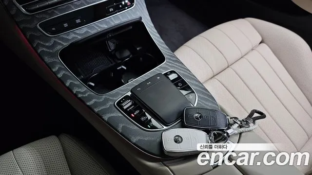 Mercedes-Benz E-Class W213 — Фото автомобиля 22