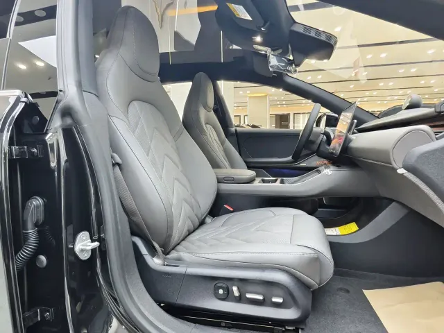 Nio ET5 Touring — Фото автомобиля 9