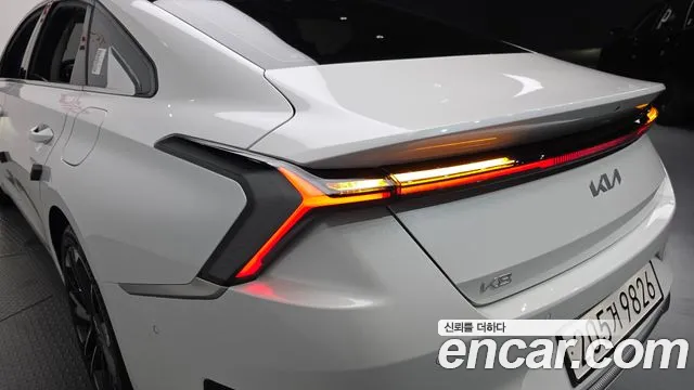 Kia K8 The New K8 2.5 Бензин 2WD — Фото автомобиля 19