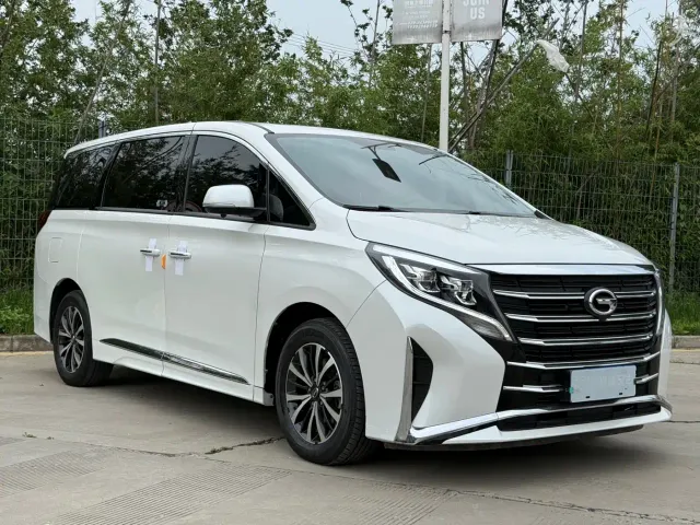 GAC Trumpchi M8 — Фото автомобиля 3