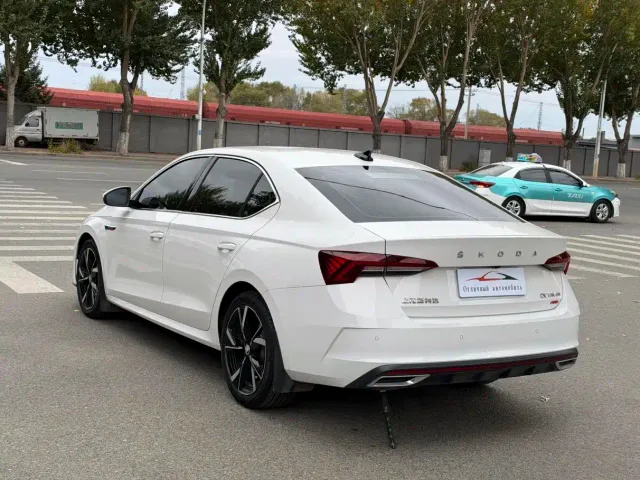 Skoda Octavia — Фото автомобиля 4