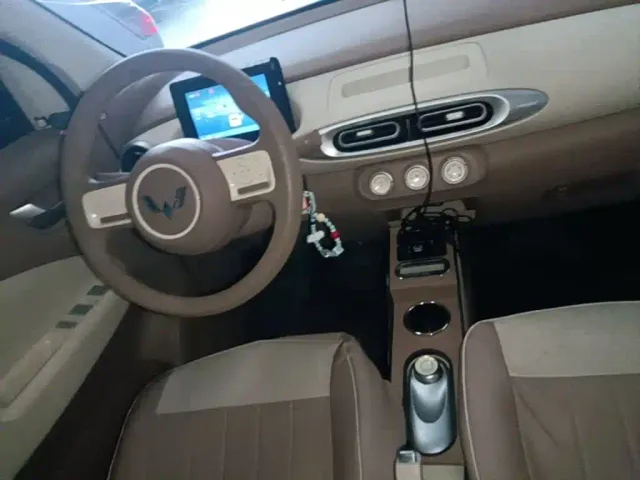 Wuling Hongguang Mini EV — Фото автомобиля 9