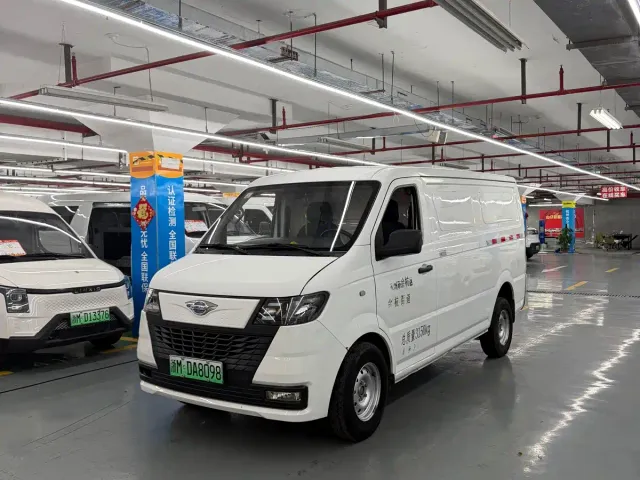 Фотография автомобиля — Foton Times EV6