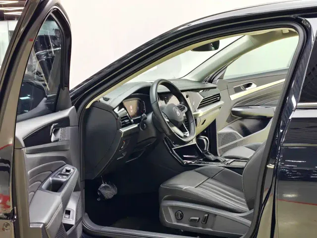 Volkswagen Passat — Фото автомобиля 8