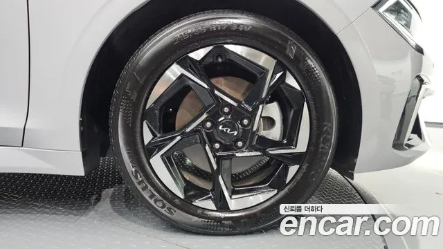 Kia K5 Новый K5 3 поколение 2.0 LPi(Для проката) — Фото автомобиля 20
