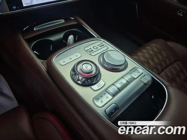 Genesis G90 RS4 — Фото автомобиля 9