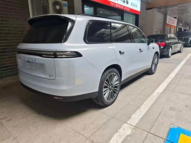 Leapmotor C16 — Фото автомобиля 5