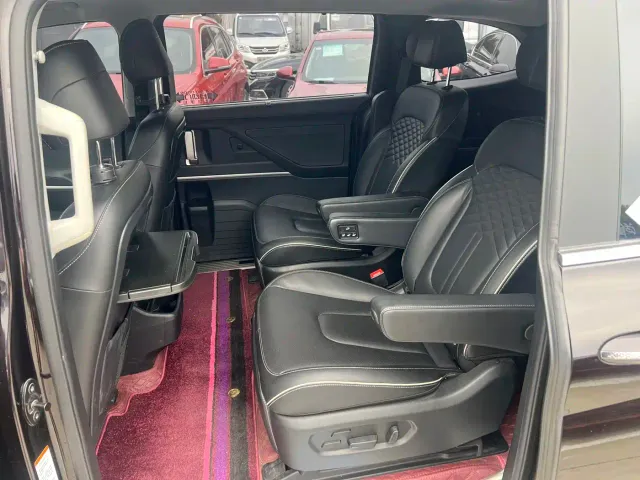 Hyundai Custo — Фото автомобиля 6