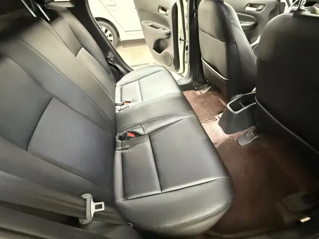 Honda Fit — Фото автомобиля 8