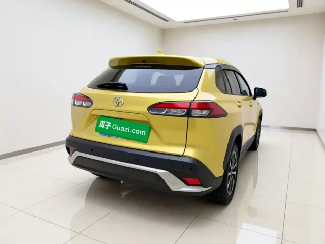 Toyota Frontlander — Фото автомобиля 6