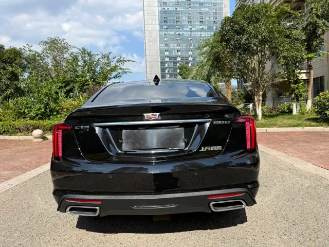 Cadillac CT5 — Фото автомобиля 18