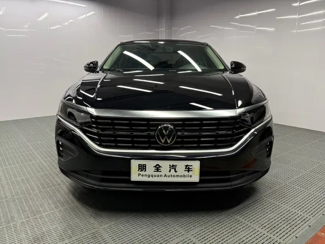 Volkswagen Passat — Фото автомобиля 2