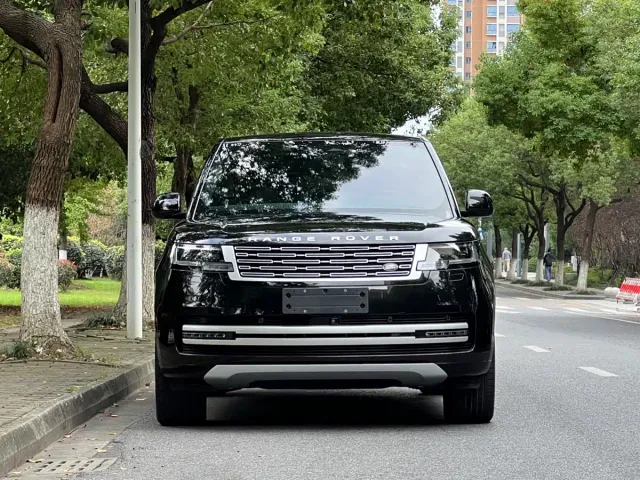Land Rover Range Rover — Фото автомобиля 2