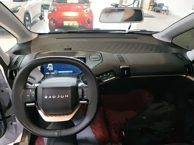 Baojun KiWi EV — Фото автомобиля 9