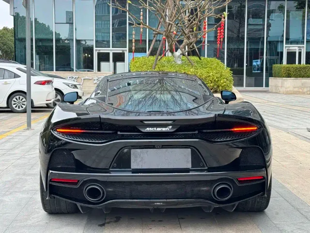 McLaren GT — Фото автомобиля 10