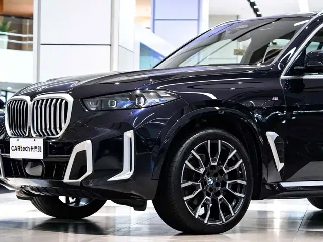 BMW X5 — Фото автомобиля 5