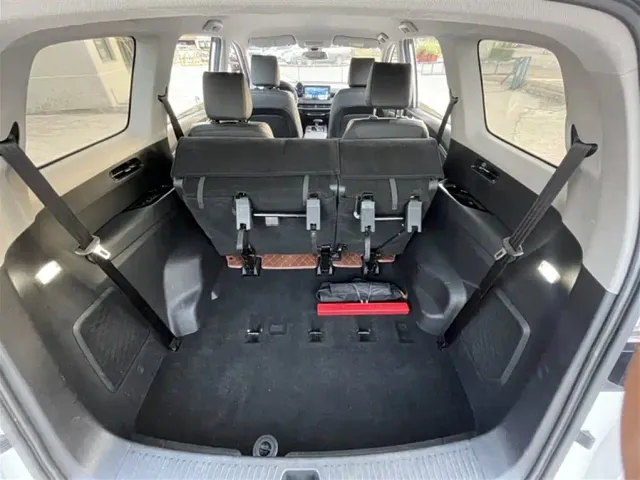 Wuling Jiachen — Фото автомобиля 23