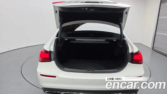 Mercedes-Benz A-Class — Фото автомобиля 20