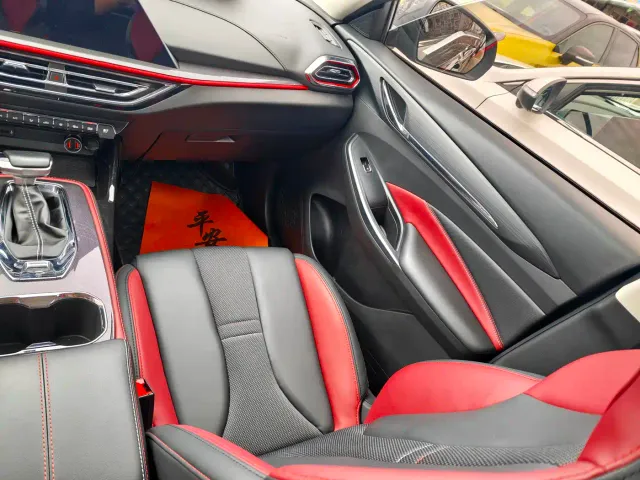 Changan Oushang X5 — Фото автомобиля 10