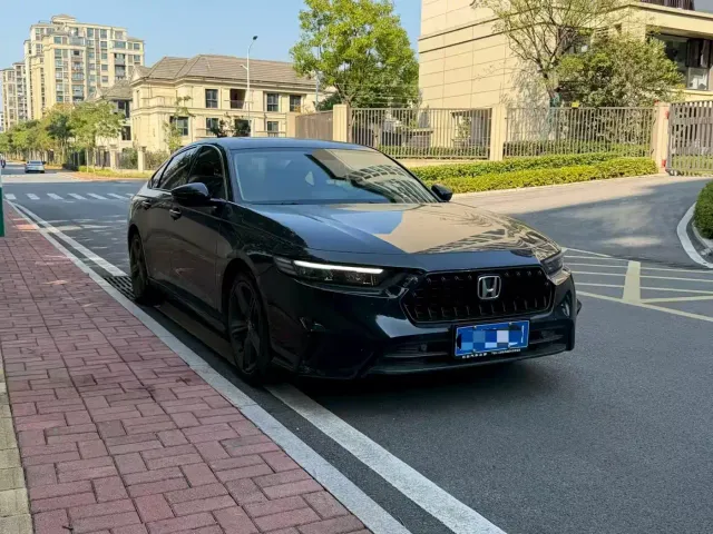 Honda Inspire — Фото автомобиля 2
