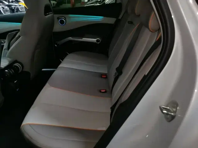 BYD Yuan PLUS — Фото автомобиля 16
