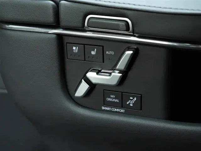 Toyota Vellfire — Фото автомобиля 21