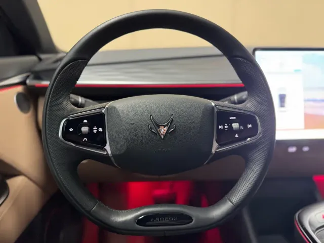 Arcfox Alpha T5 — Фото автомобиля 14