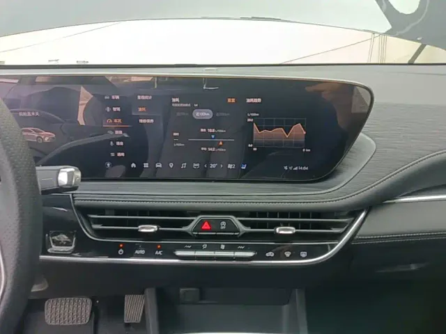 Buick LaCrosse — Фото автомобиля 12