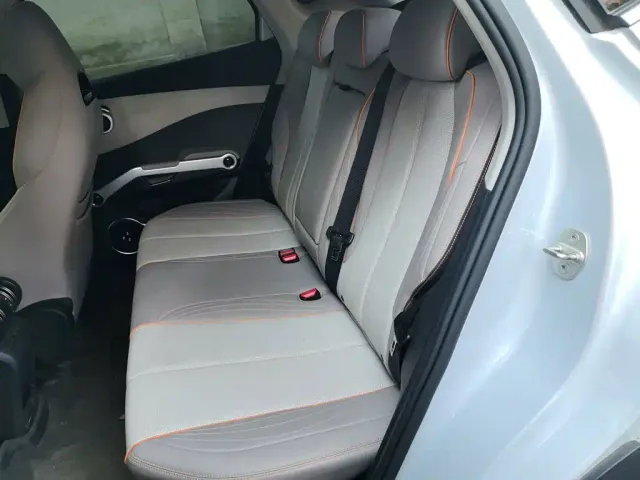 BYD Yuan PLUS — Фото автомобиля 18