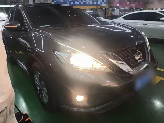 Nissan Murano — Фото автомобиля 3