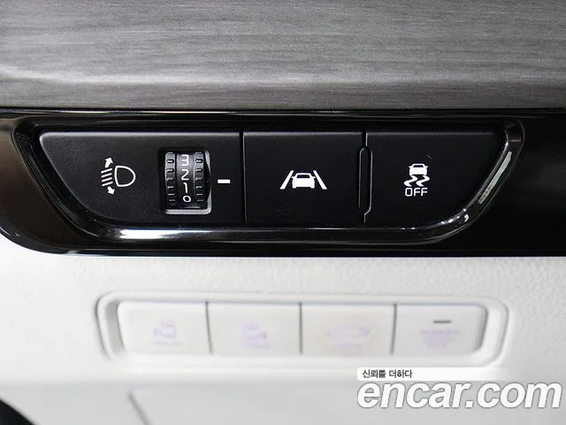 Kia Canival Carnival 4 поколение Дизель 9 мест Noblesse — Фото автомобиля 12