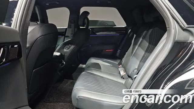 Hyundai Grandeur GN7 — Фото автомобиля 18
