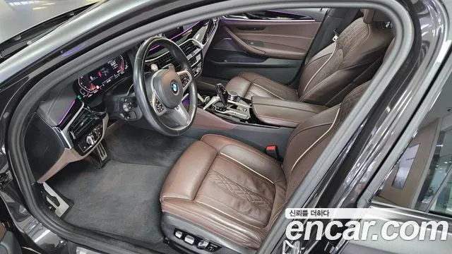 BMW 5 Series — Фото автомобиля 15