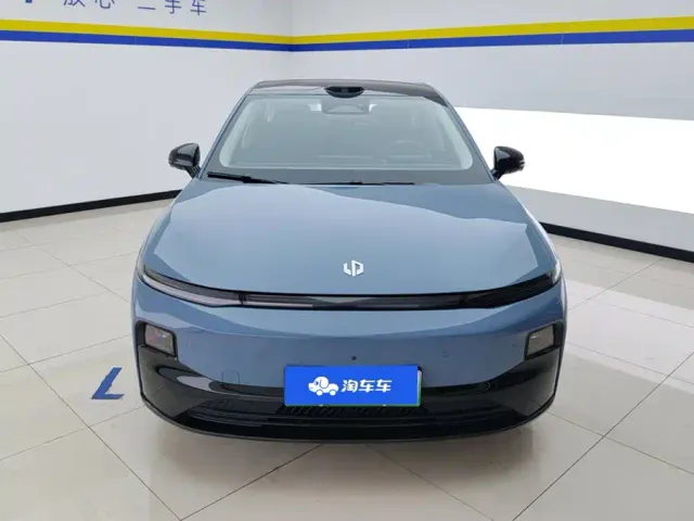 Leapmotor Leapmotor B01 2025 Model 550 Smart Edition — Фото автомобиля 2