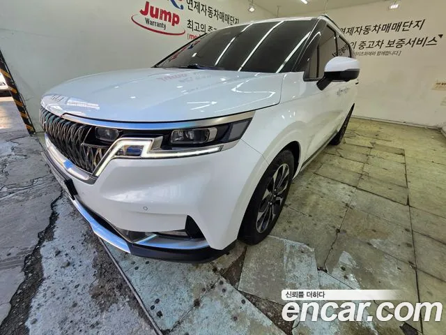 Фотография автомобиля — Kia Carnival 4th Gen