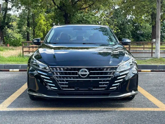 Nissan Teana — Фото автомобиля 2