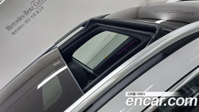 Mercedes-Benz EQB — Фото автомобиля 12