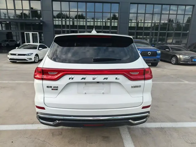 Haval M6 — Фото автомобиля 4