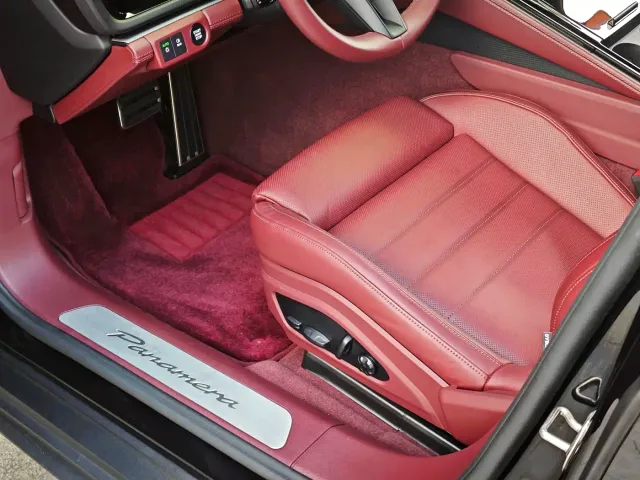 Porsche Panamera — Фото автомобиля 14