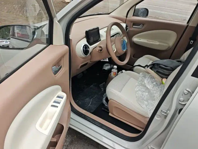 Wuling Hongguang Mini EV — Фото автомобиля 15