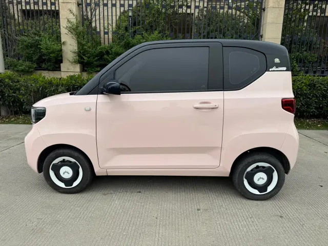 Wuling Hongguang Mini EV — Фото автомобиля 3