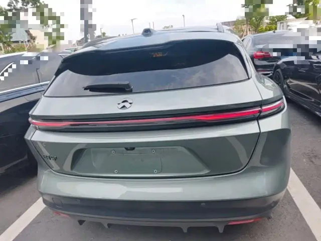 Nio ET5 Touring — Фото автомобиля 5