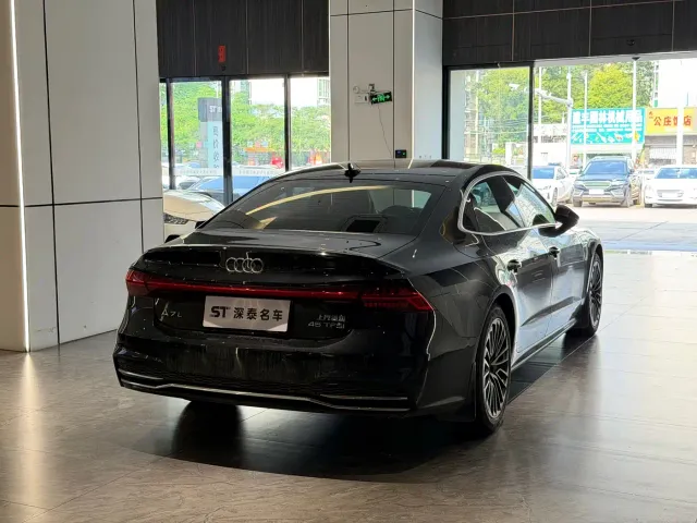 Audi A7L — Фото автомобиля 6
