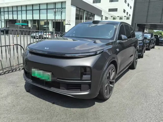 Фотография автомобиля — Li Auto L9