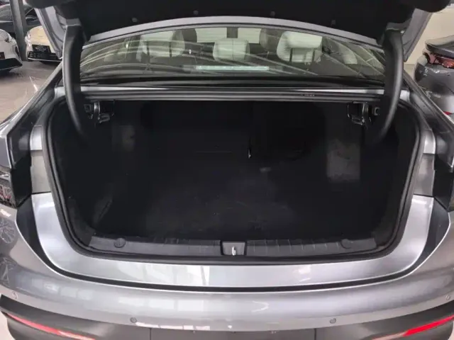 BYD Seal 05 DM-i — Фото автомобиля 4