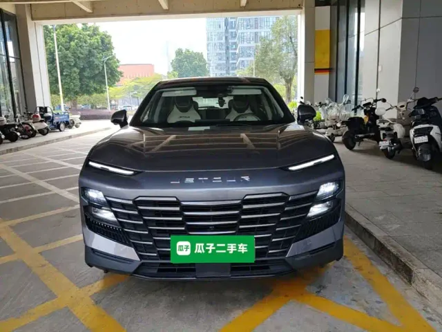Jetour Jetour Dasheng i-DM 2022 1.5T DHT Lightning 01 — Фото автомобиля 2