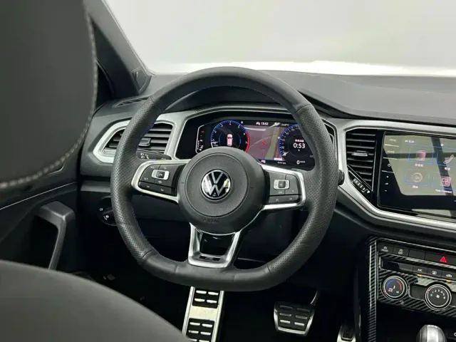 Volkswagen T-Roc — Фото автомобиля 18