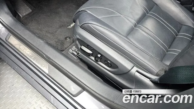 Lexus ES — Фото автомобиля 17