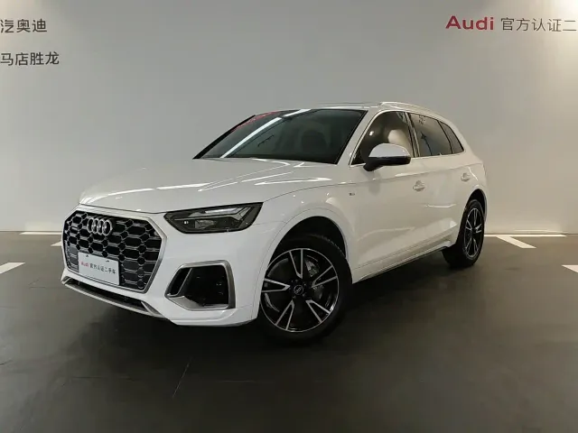 Фотография автомобиля — Audi Q5L